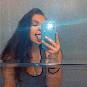 Meet your Posher, Amber